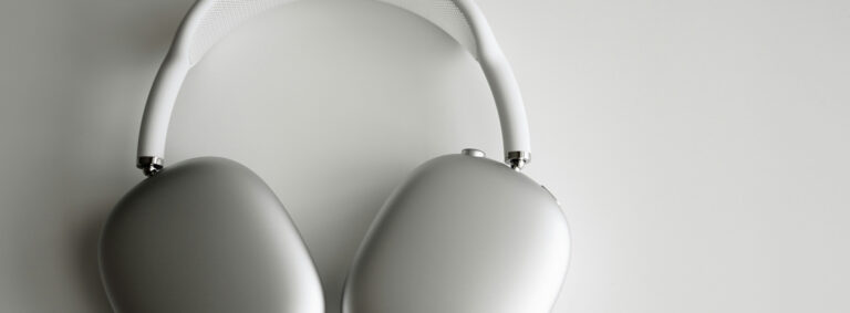 The New Customer Engagement Narratives for Startups